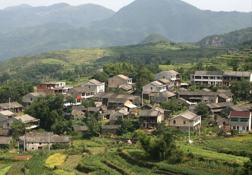 农村宅基地征收有哪些补偿(农村宅基地的征收补偿是多少)